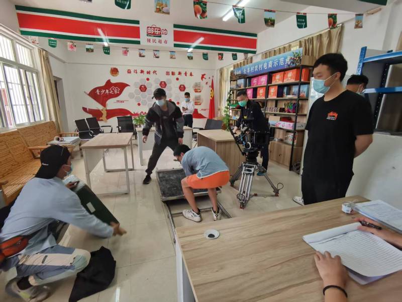 迭部县广告片拍摄公司：极简主义践行者，少即是多的视觉哲学